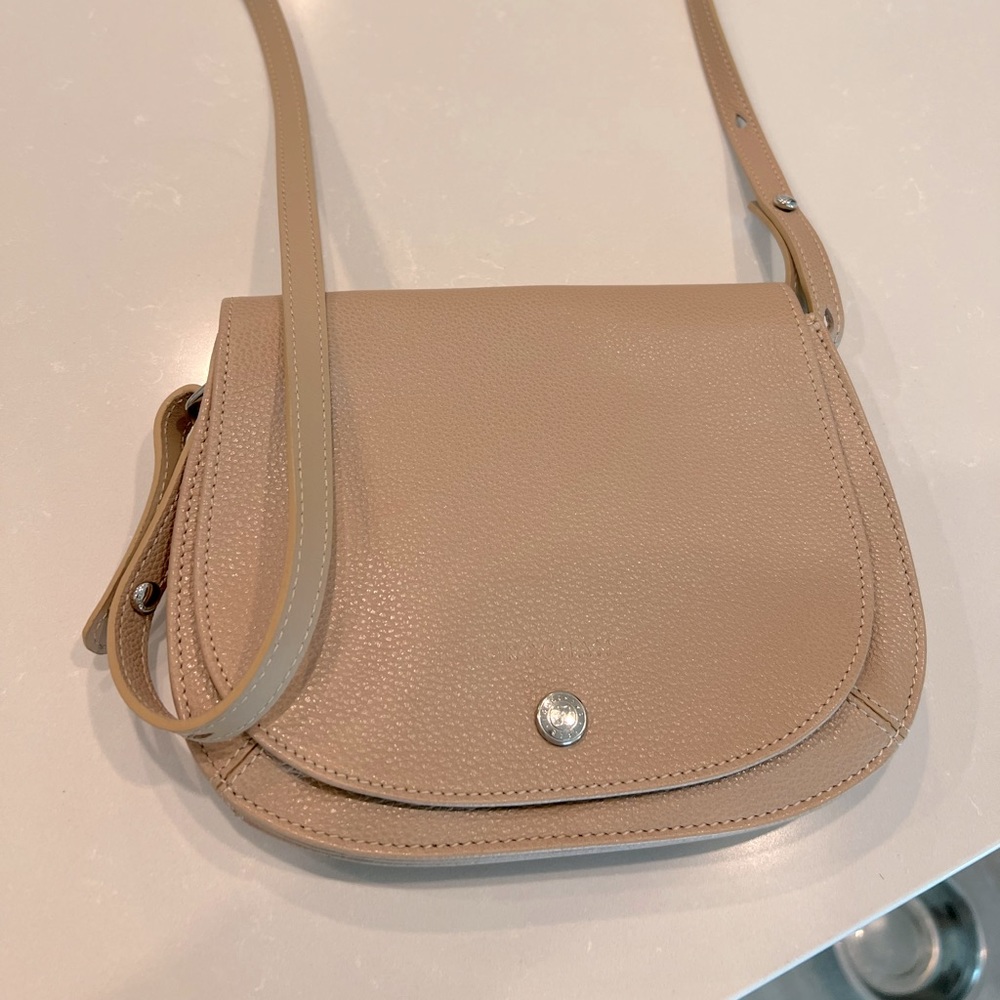 Longchamp Lefoulonne crossbody in beige (nude)